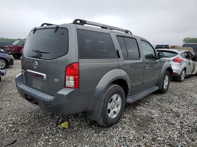 2006 Nissan Pathfinder LE