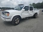 2000 Nissan Frontier Crew Cab XE