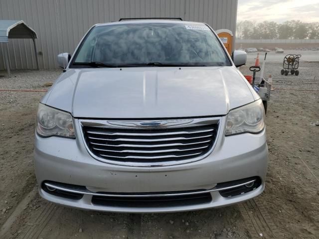 2012 Chrysler Town & Country Touring