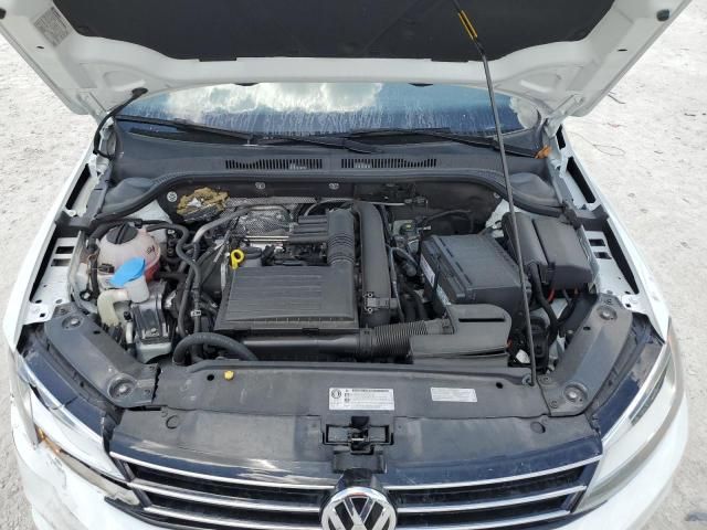 2016 Volkswagen Jetta SE