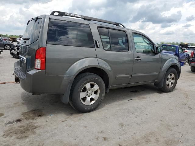 2006 Nissan Pathfinder LE