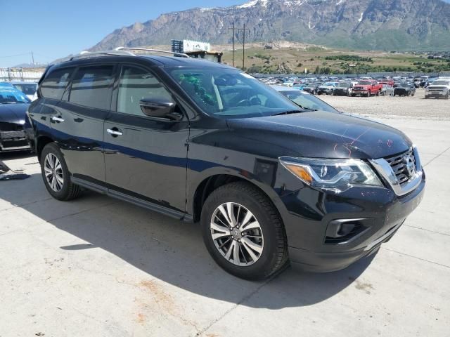 2020 Nissan Pathfinder SV