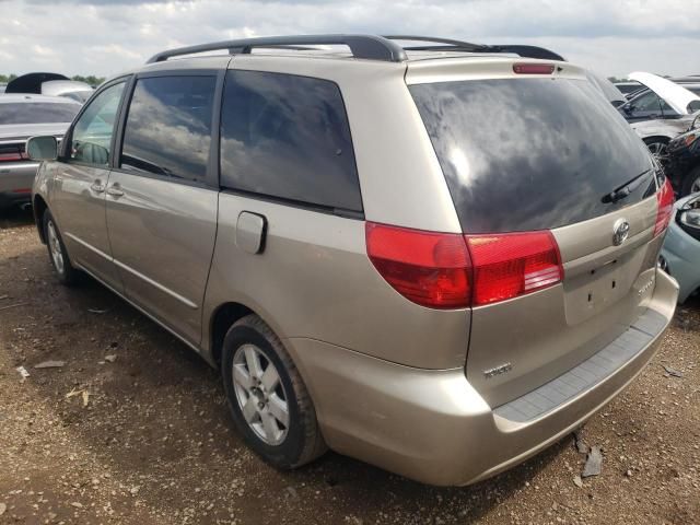 2004 Toyota Sienna XLE