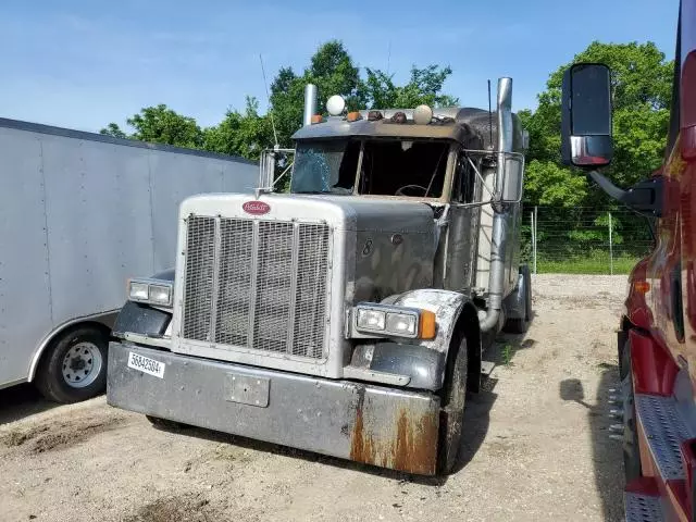 2004 Peterbilt 379