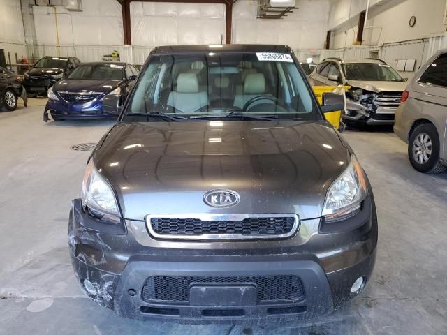 2011 KIA Soul +