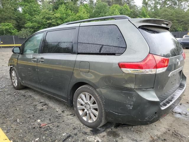 2011 Toyota Sienna XLE