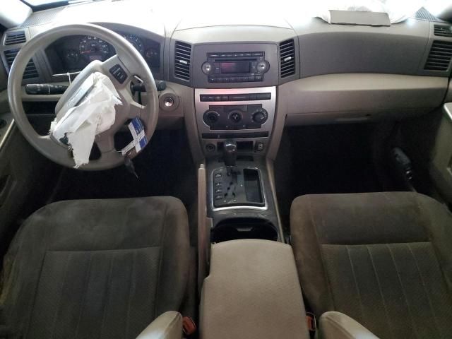 2005 Jeep Grand Cherokee Laredo