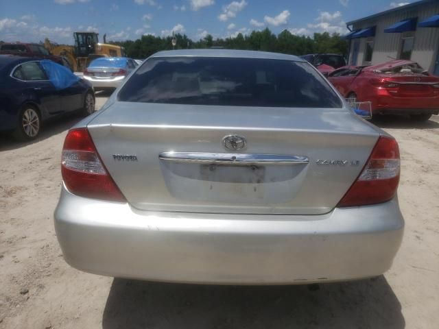 2004 Toyota Camry LE