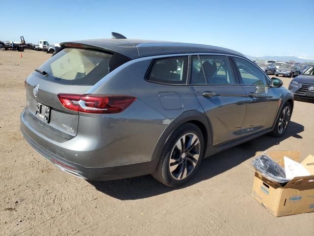 2019 Buick Regal Tourx Essence