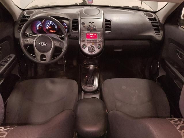 2011 KIA Soul +