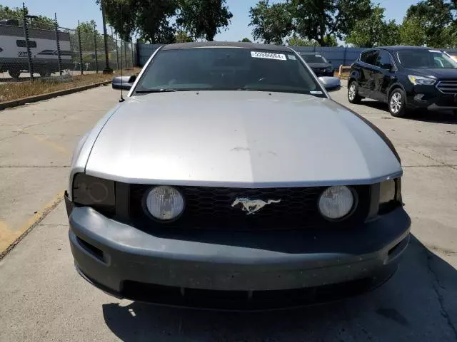 2005 Ford Mustang GT