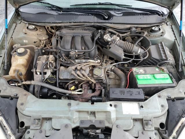 2006 Ford Taurus SE