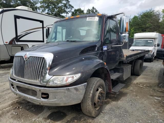 2002 International 4000 4300