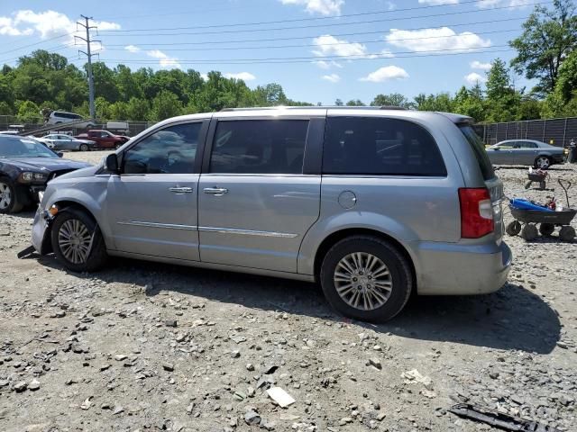 2014 Chrysler Town & Country Limited