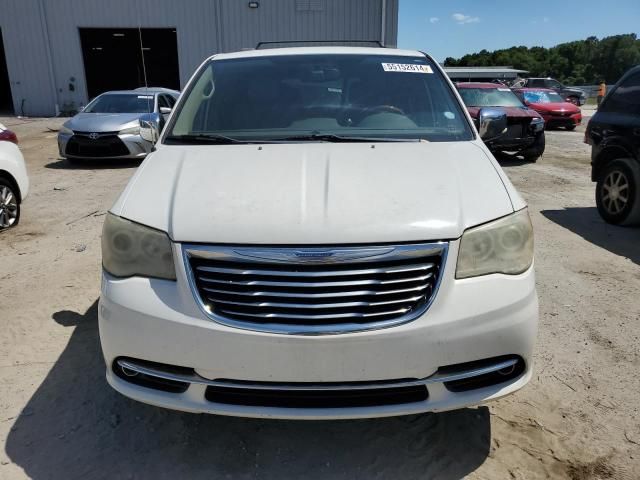 2012 Chrysler Town & Country Limited