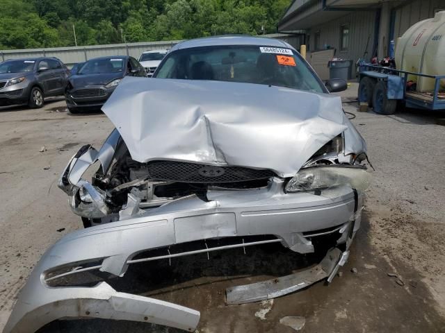 2005 Ford Taurus SE