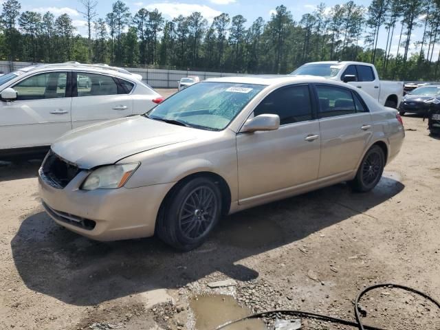 2005 Toyota Avalon XL