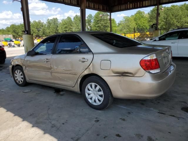 2005 Toyota Camry LE