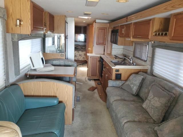 2000 Freightliner Chassis X Line Motor Home