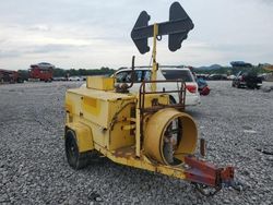 Salvage trucks for sale at Madisonville, TN auction: 1994 Hesc 1550 10KW