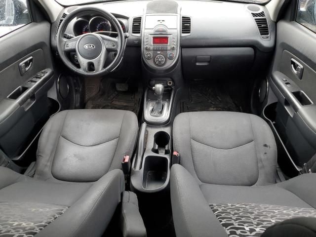 2011 KIA Soul +