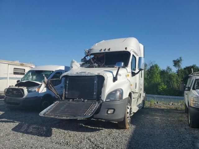 2018 Freightliner Cascadia 125