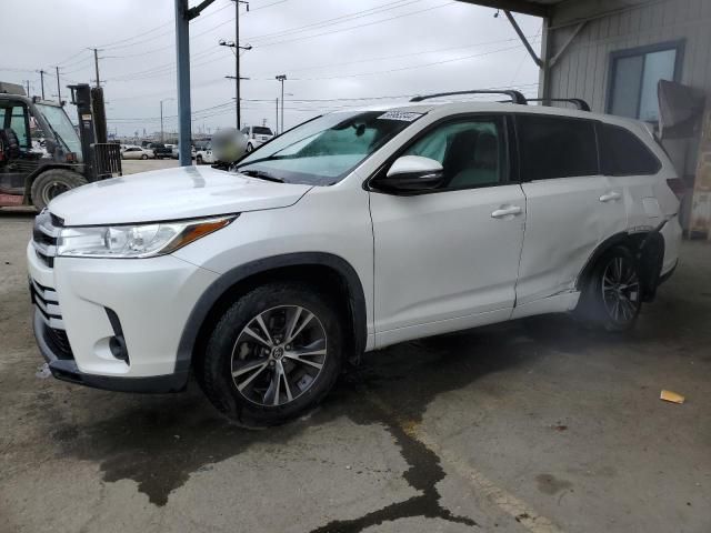 2018 Toyota Highlander LE