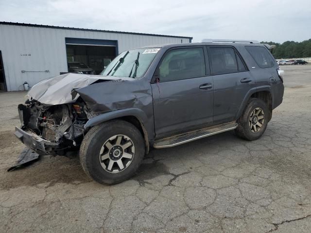 2017 Toyota 4runner SR5