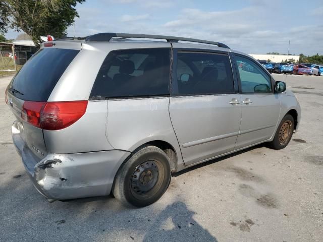 2007 Toyota Sienna CE