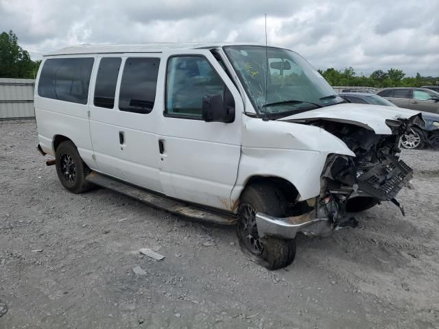 2013 Ford Econoline E350 Super Duty Wagon