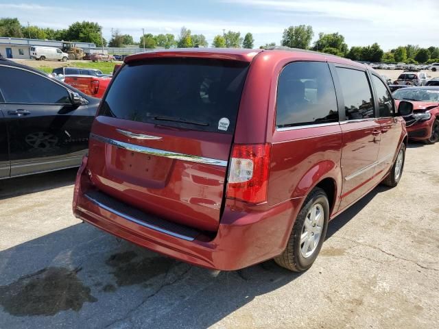 2013 Chrysler Town & Country Touring