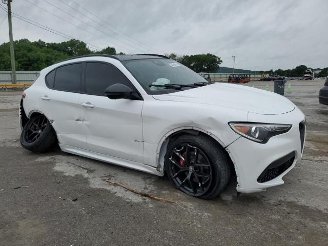 2020 Alfa Romeo Stelvio TI