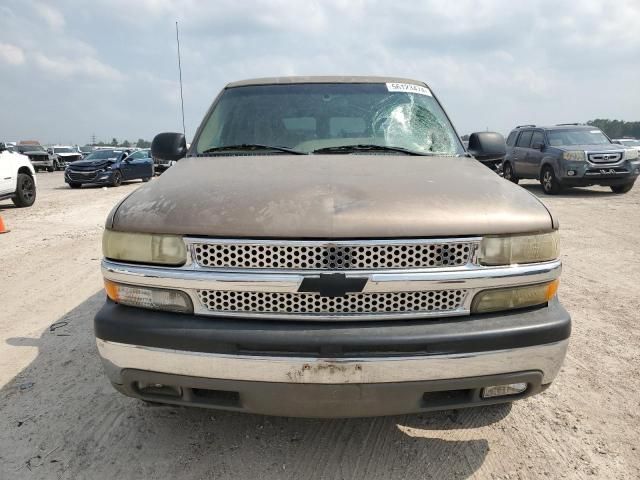 2004 Chevrolet Suburban C1500