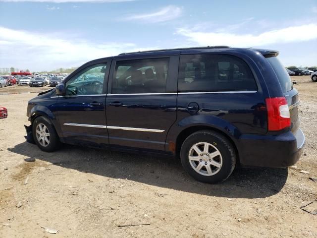 2013 Chrysler Town & Country Touring