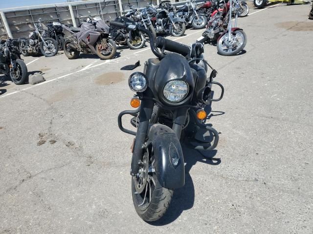 2019 Indian Motorcycle Co. Springfield Dark Horse