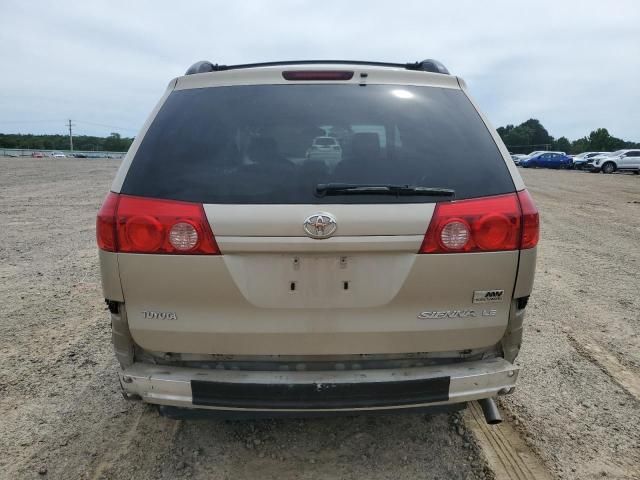 2006 Toyota Sienna CE