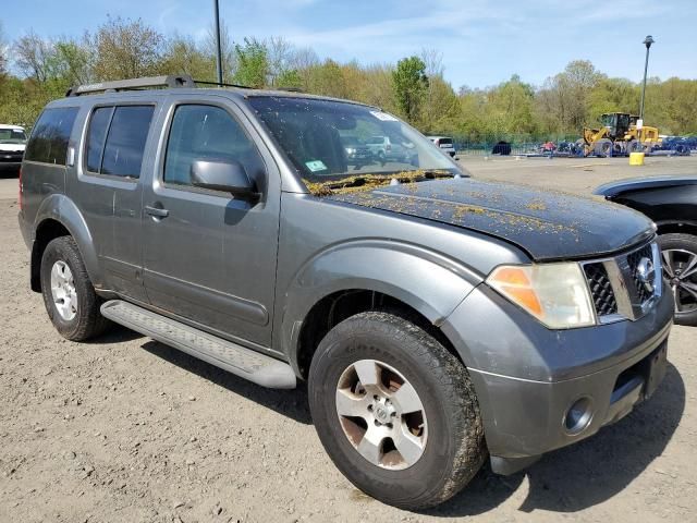 2007 Nissan Pathfinder LE