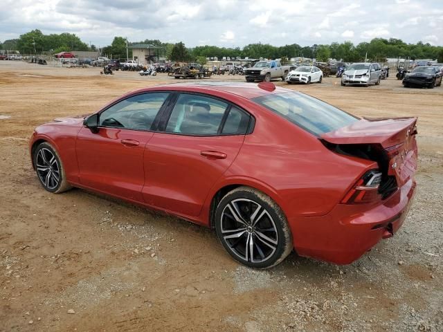 2020 Volvo S60 T6 R-Design