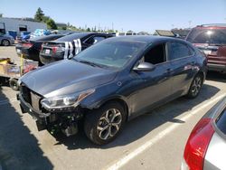 KIA Forte fe Vehiculos salvage en venta: 2021 KIA Forte FE