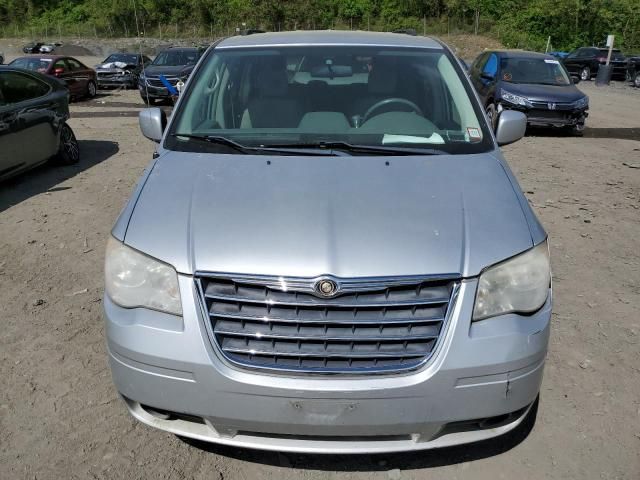 2008 Chrysler Town & Country Touring