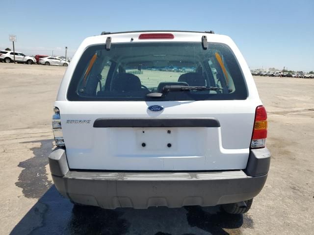 2004 Ford Escape XLS