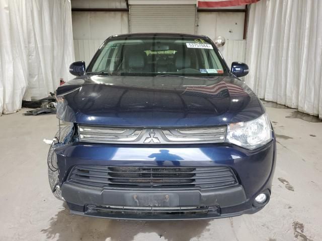 2014 Mitsubishi Outlander SE