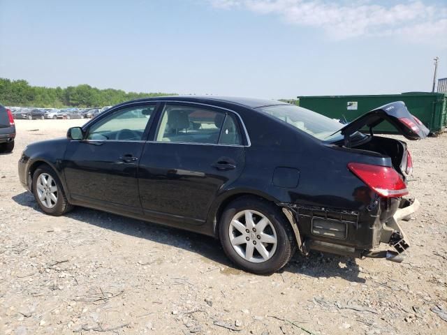 2005 Toyota Avalon XL