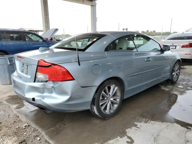 2011 Volvo C70 T5