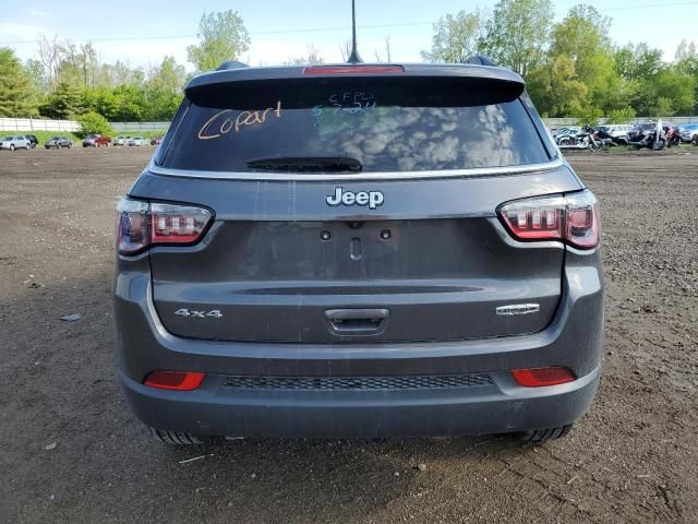 2023 Jeep Compass Latitude LUX