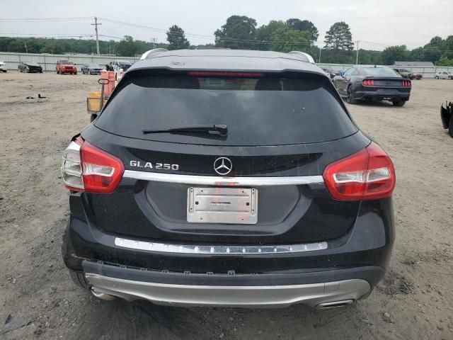 2015 Mercedes-Benz GLA 250