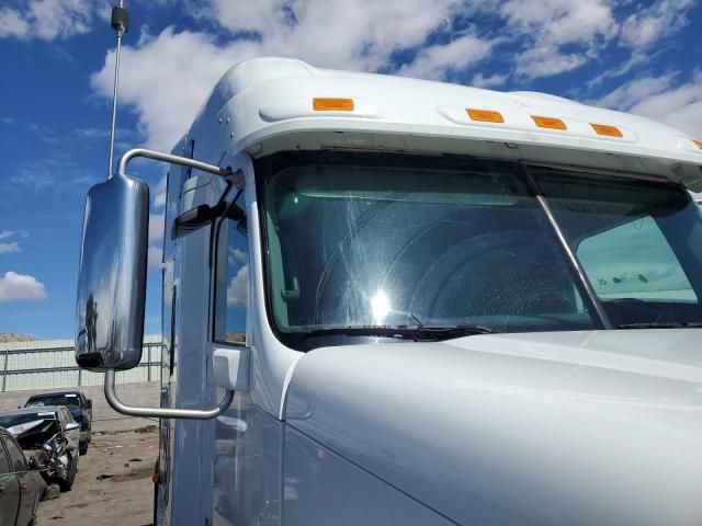 2015 Freightliner Conventional Columbia