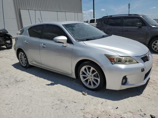 2013 Lexus CT 200