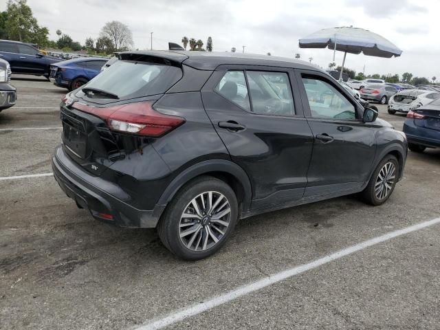 2022 Nissan Kicks SV