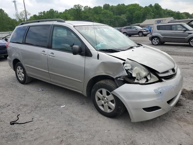 2006 Toyota Sienna CE